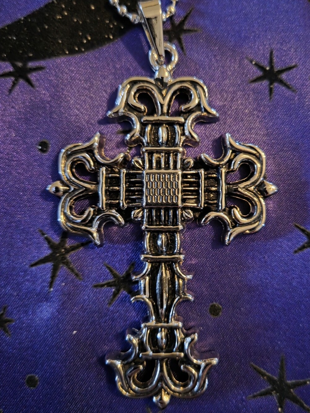 Y2K Gothic Grunge Metal Cross Necklace - New Old Stock